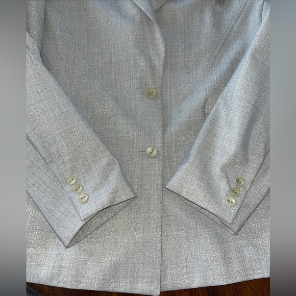 Nordstrom’s Garfield & Marks Light Tan and metallic Jacket Size 14 - Picture 8 of 9